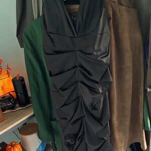 Elegant Black Ruched Dress